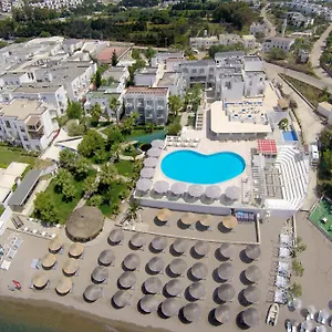 Hotel Charm Beach ****